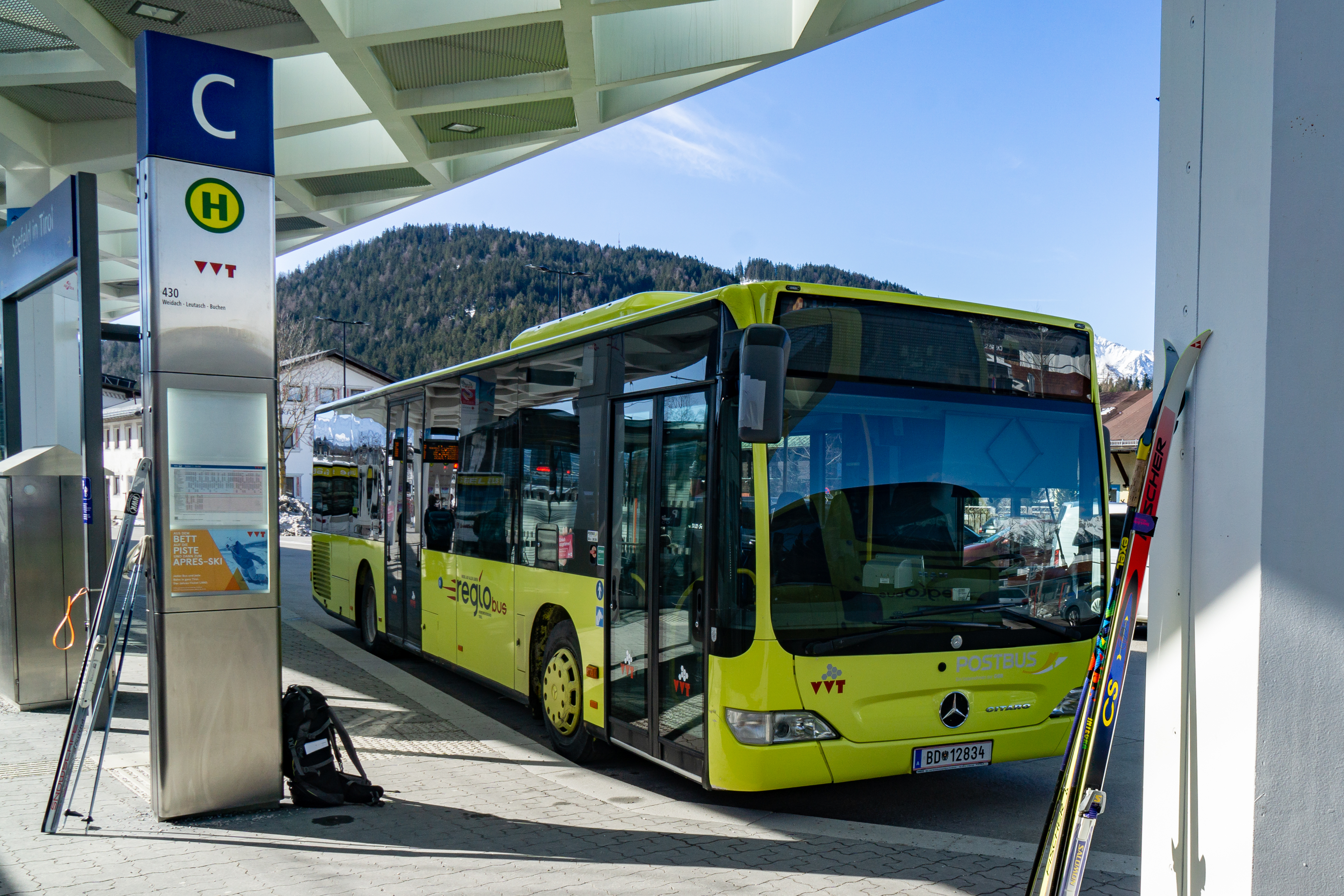 Reise mit Bahn & Bus an
